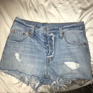 Levi shorts